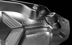 More information about "More Golf 7 Iron - Tight B&W"